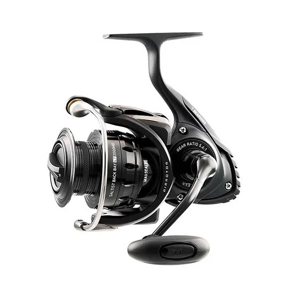 Daiwa Saltist Back Bay LT Spinning Reel