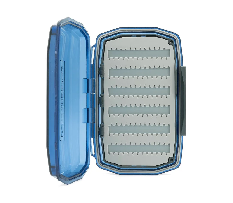 Umpqua UPG WaterProof Essential Medium Blue Fly Box